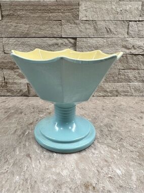 Hull Pottery Pastel Blue w/ Yellow Interior Pedestal Planter 156 Candy Dish